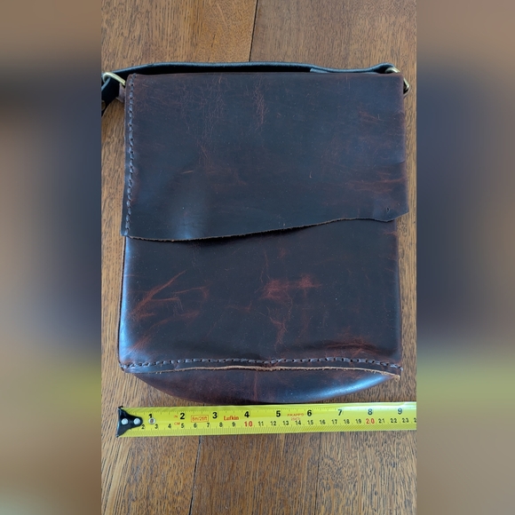 Handmade Leather Bag - Picture 5 of 6